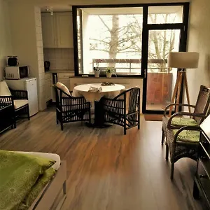 https://ruhiges-apt-direkt-am-naherholungsgebiet-mit-seeblick.nuremberg-hotels.org